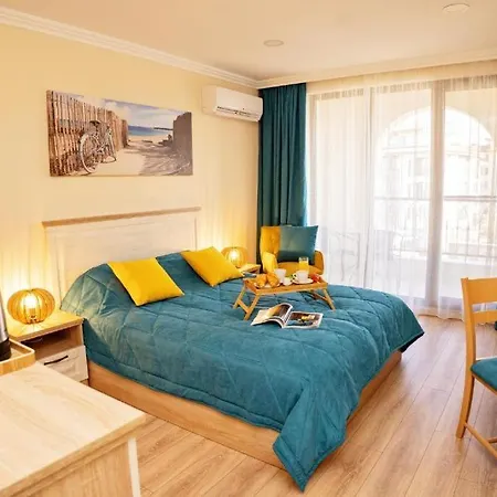 Burgas Beach Resort Apartments 4*