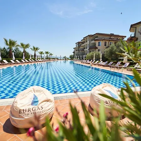 Burgas Beach Resort Apartments Hotel de apartamente
