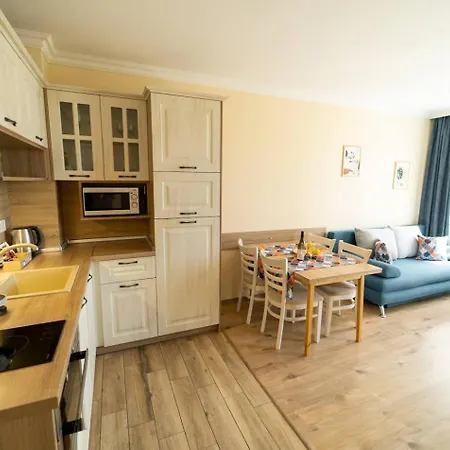 Burgas Beach Resort Apartments 4*