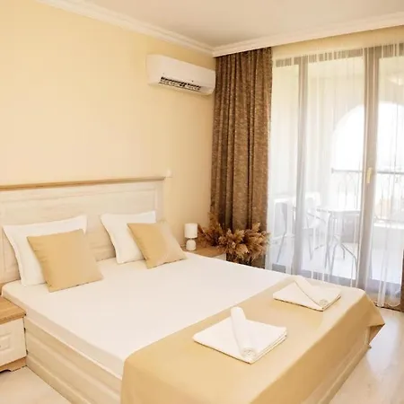 Burgas Beach Resort Apartments شقة فندقية بورغاس