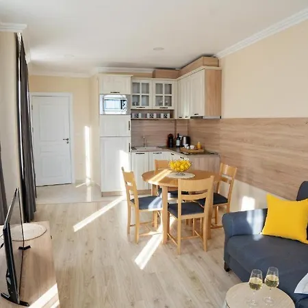 Burgas Beach Resort Apartments 4*