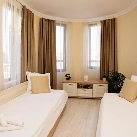 Burgas Beach Resort Apartments 4*