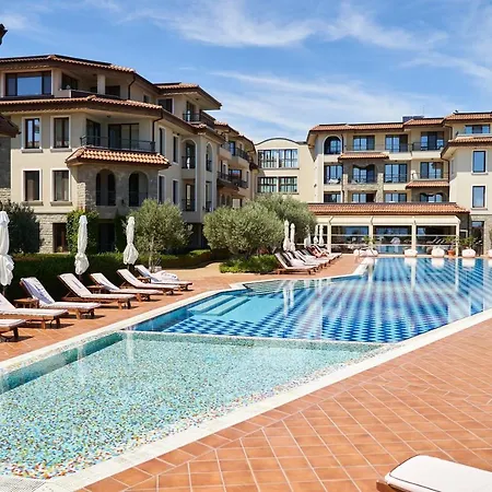 Burgas Beach Resort Apartments Apart-hotel 3*