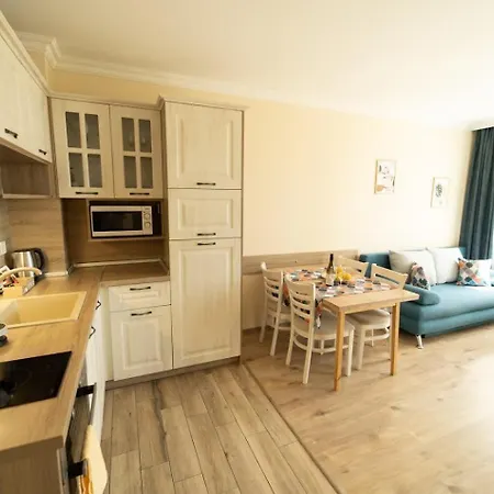 Burgas Beach Resort Apartments 3*