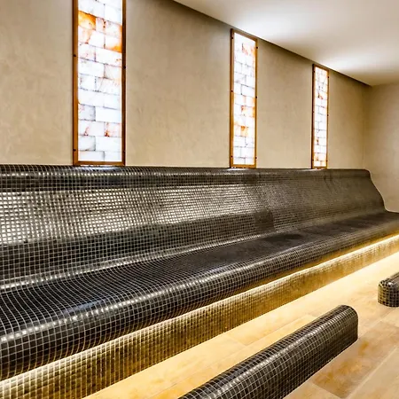 Burgas Beach Resort Apartments 4* بورغاس