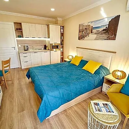 شقة فندقية Burgas Beach Resort Apartments 4*