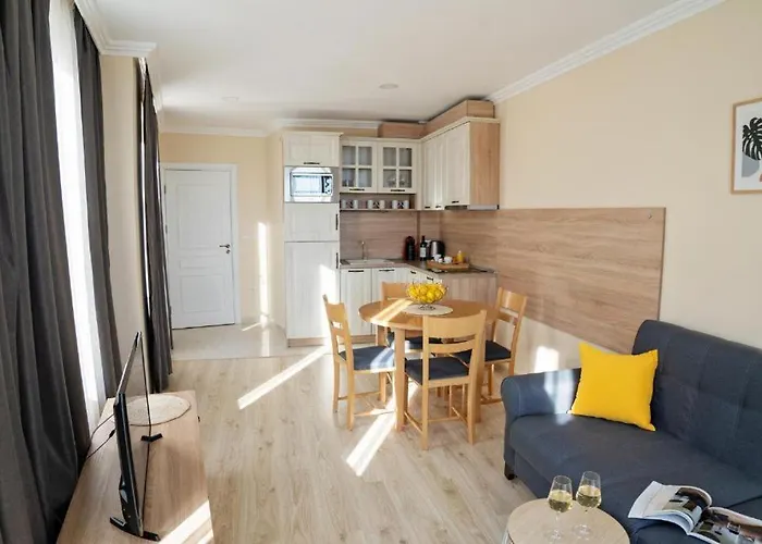 Burgas Beach Resort Apartments 4*