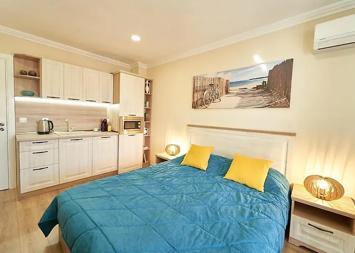 Burgas Beach Resort Apartments 4* Μπουργκάς