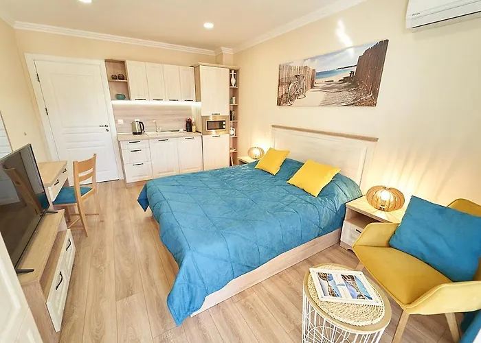 Burgas Beach Resort Apartments 아파트호텔