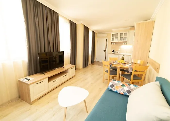 Burgas Beach Resort Apartments شقة فندقية بورغاس