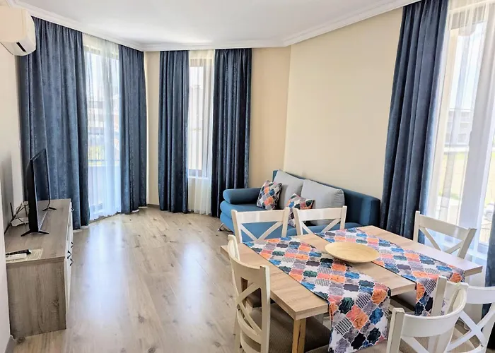 Ξενοδοχείο με διαμερίσματα Burgas Beach Resort Apartments Μπουργκάς